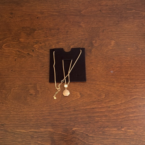 NWOT WHBM Necklace! - Picture 3 of 4